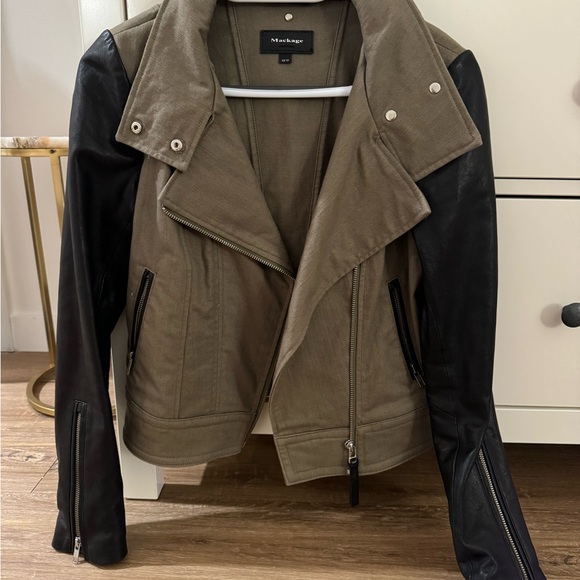 Mackage Leather Jacket - Picture 1 of 2